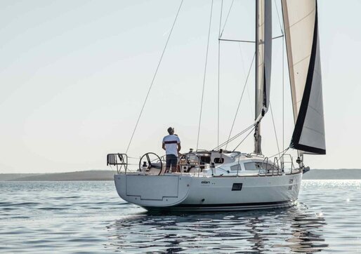 Rent Elan Impression 40 in Ibiza